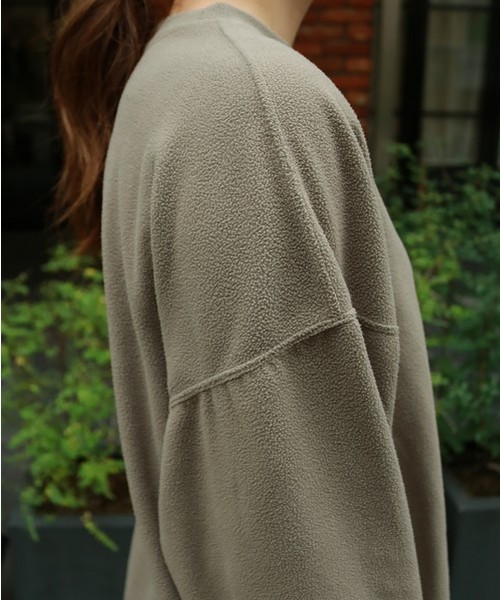TODAYFUL(トゥデイフル)の「オーバーサイズフリーストップス(Tシャツ/カットソー・レディース・カーキ/キナリ・FREE)」の8枚目の写真