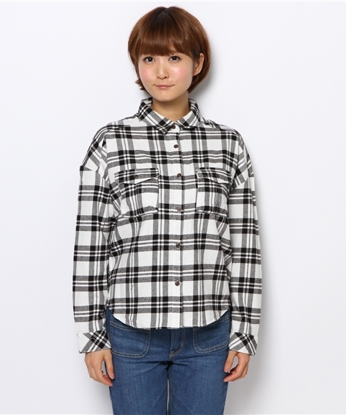 one after another NICE CLAUP（ワンアフターアナザーナイスクラップ）の「【ナイスクラップ】チェックＣＨＥＣＫシャツ（シャツ/ブラウス・レディース・ブルー/パープル/ブラック・FREE）」の5枚目の写真