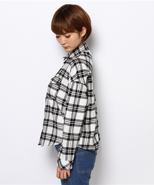 one after another NICE CLAUP（ワンアフターアナザーナイスクラップ）の「【ナイスクラップ】チェックＣＨＥＣＫシャツ（シャツ/ブラウス・レディース・ブルー/パープル/ブラック・FREE）」の6枚目の写真