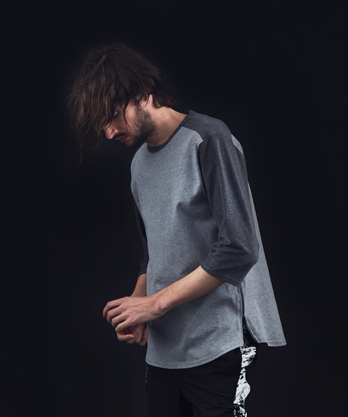 5351 POUR LES HOMMES(ゴーサンゴーイチプールオム)の「サイドZIP 異素材 七部 Tシャツ(Tシャツ/カットソー・メンズ・ホワイト/グレー/ブラック・44/46/48/50)」の3枚目の写真