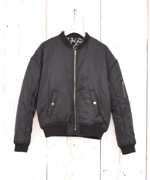 DISCOAT（ディスコート）の「【Discoat】リバーシブルMA-1（ブルゾン・レディース・カーキ/ブラック・ﾌﾘ-）」の2枚目の写真