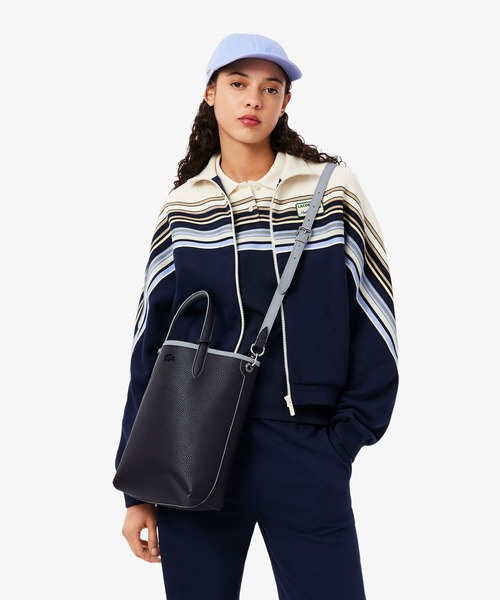 LACOSTE(ラコステ)の「ANNAリバーシブル縦型 トートバッグ / 2WAY(トートバッグ・レディース・ブラック/ブラック×ピンク/アイボリー/パープル/ネイビー/ホワイト×グリーン/ホワイト×イエロー/ブルー系その他/ライトグレー・FREE)」の16枚目の写真