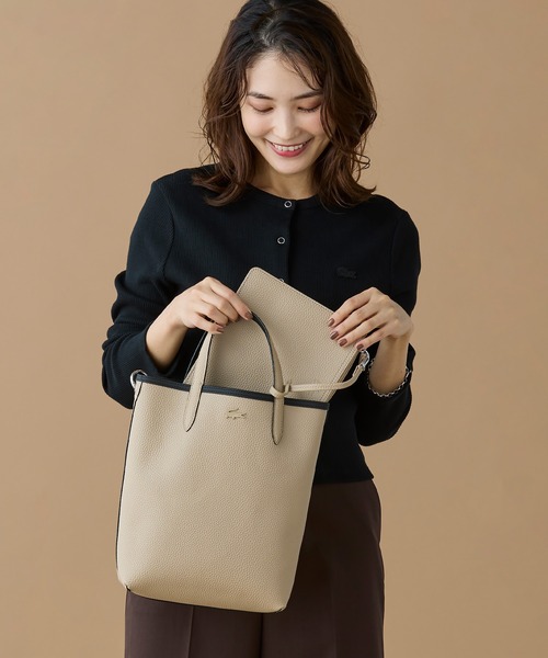 近年 美品 ラコステ トートバッグ アンナ シーズナル リバーシブル A4可 ANNAリバーシブル縦型 トートバッグ / 2WAY（トートバッグ