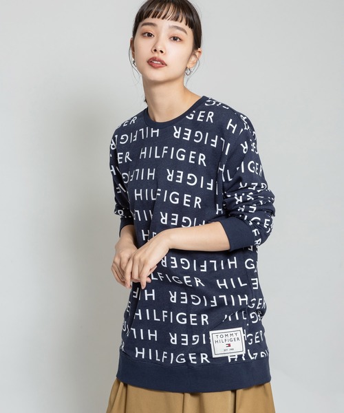 TOMMY HILFIGER(トミーヒルフィガー)の「Tommy Hilfiger/トミーヒルフィガー LS CREW オールオーバープリントロンT(Tシャツ/カットソー・メンズ・ネイビー・S/M/L/XL)」の2枚目の写真