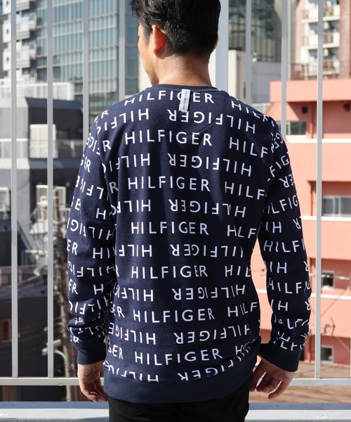 TOMMY HILFIGER(トミーヒルフィガー)の「Tommy Hilfiger/トミーヒルフィガー LS CREW オールオーバープリントロンT(Tシャツ/カットソー・メンズ・ネイビー・S/M/L/XL)」の14枚目の写真