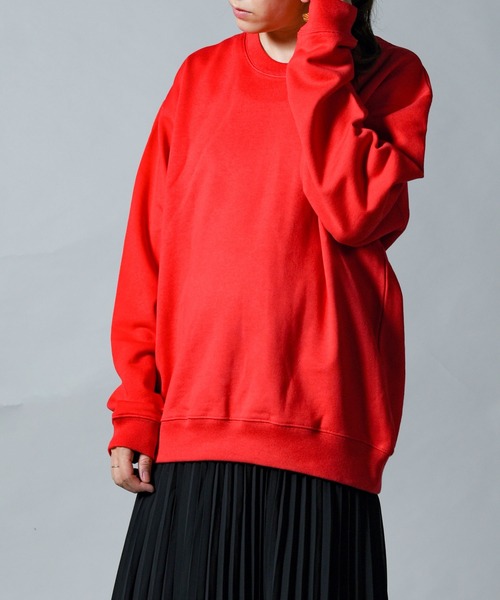 United Athle（ユナイテッドアスレ）の「2-【UA -ユナイテッドアスレ-】10oz CREW SWEAT 無地スウェット/絶妙なワイドシルエット / レディース メンズ トレーナー/ 10.0oz /クルーネック/スウェット / トレーナー（スウェット・レディース・オリーブ/バーガンディー/レッド/ミックスグレー/ネイビー/ブラック/ロイヤルブルー・LARGE/X-LARGE/MEDIUM/XX-LARGE/SMALL）」の6枚目の写真