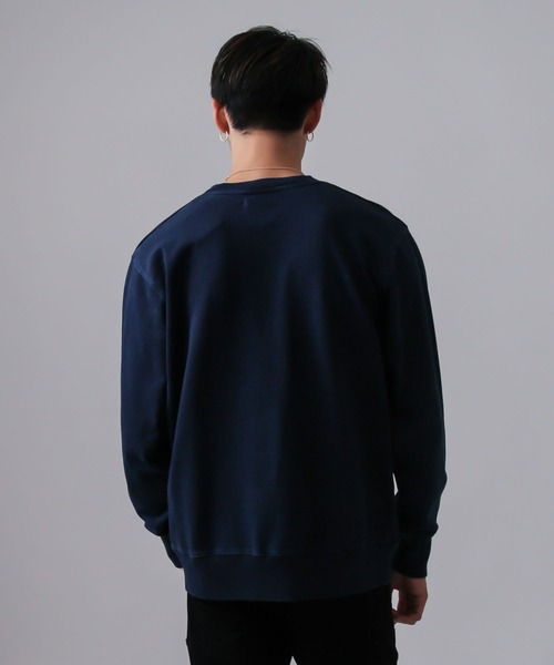 United Athle（ユナイテッドアスレ）の「2-【UA -ユナイテッドアスレ-】10oz CREW SWEAT 無地スウェット/絶妙なワイドシルエット / レディース メンズ トレーナー/ 10.0oz /クルーネック/スウェット / トレーナー（スウェット・レディース・オリーブ/バーガンディー/レッド/ミックスグレー/ネイビー/ブラック/ロイヤルブルー・LARGE/X-LARGE/MEDIUM/XX-LARGE/SMALL）」の14枚目の写真