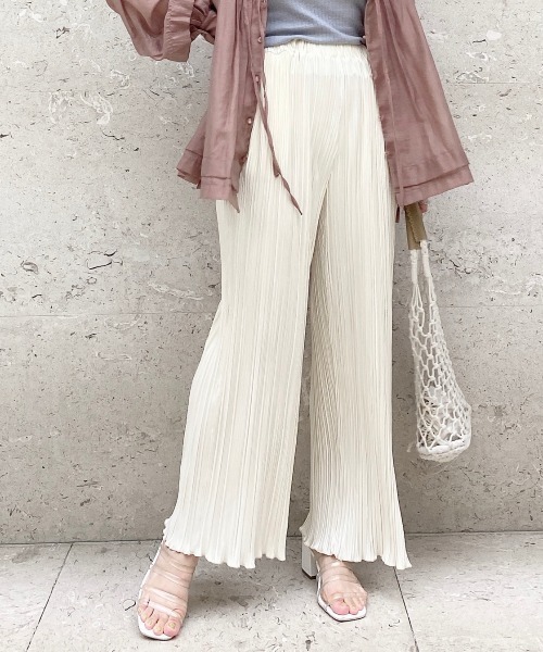 archives（アルシーヴ）の「プリーツクロスイージーパンツ（その他パンツ・レディース・ブルー/アイボリー/ブラック/ワイン/グレー系その他/モカ/ブラウン・MEDIUM）」の3枚目の写真