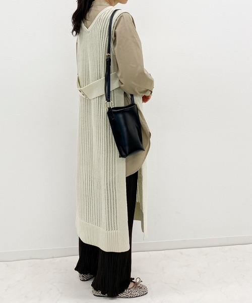 archives（アルシーヴ）の「プリーツクロスイージーパンツ（その他パンツ・レディース・ブルー/アイボリー/ブラック/ワイン/グレー系その他/モカ/ブラウン・MEDIUM）」の14枚目の写真