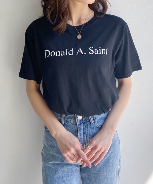 CLEA(クレア)の「Donald ロゴ TEE(Tシャツ/カットソー・レディース・ホワイト/ブラック/ライトベージュ・FREE)」の7枚目の写真