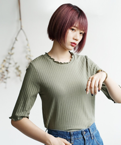 zootie（ズーティー）の「【ZOZO限定カラー発売中！】 ハーフスリーブ リブカットソー（Tシャツ/カットソー・レディース・レッド/ブラック/ホワイト/ネイビー/杢グレー/イエロー系その他/ピンク系その他/チャコール/アイボリー/ライトカーキ/ブルー系その他/キャメル/ベージュ/オレンジ/ダークパープル/ライトブルー/ダークグリーン/ピンク系その他3/グレイッシュベージュ/ピンク系その他2/レッド系その他/ベビーピンク/ホワイト×ブラック/グレー系その他/ケリーグリーン/ベージュ×ブラック/ブルー/イエロー系その他2/ブラック×ホワイト/ブルー系その他2/シアン/オレンジ系その他/ホワイト系その他/グレー系その他2/グリーン系その他2/テラコッタ/サーモンピンク/カーキブラウン/ホワイト系その他2・M/L/LL）」の19枚目の写真