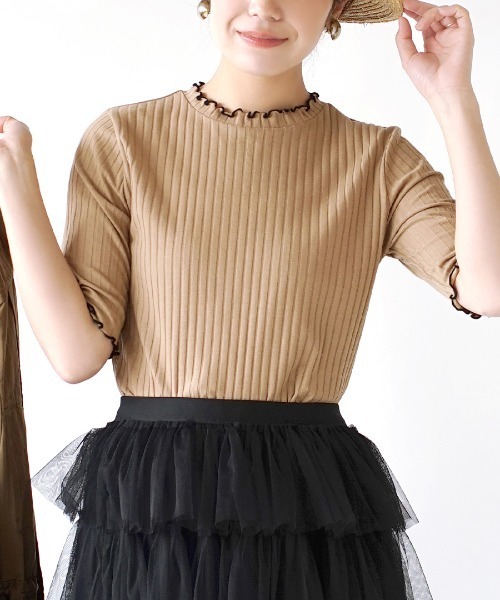 zootie（ズーティー）の「【ZOZO限定カラー発売中！】 ハーフスリーブ リブカットソー（Tシャツ/カットソー・レディース・レッド/ブラック/ホワイト/ネイビー/杢グレー/イエロー系その他/ピンク系その他/チャコール/アイボリー/ライトカーキ/ブルー系その他/キャメル/ベージュ/オレンジ/ダークパープル/ライトブルー/ダークグリーン/ピンク系その他3/グレイッシュベージュ/ピンク系その他2/レッド系その他/ベビーピンク/ホワイト×ブラック/グレー系その他/ケリーグリーン/ベージュ×ブラック/ブルー/イエロー系その他2/ブラック×ホワイト/ブルー系その他2/シアン/オレンジ系その他/ホワイト系その他/グレー系その他2/グリーン系その他2/テラコッタ/サーモンピンク/カーキブラウン/ホワイト系その他2・M/L/LL）」の17枚目の写真