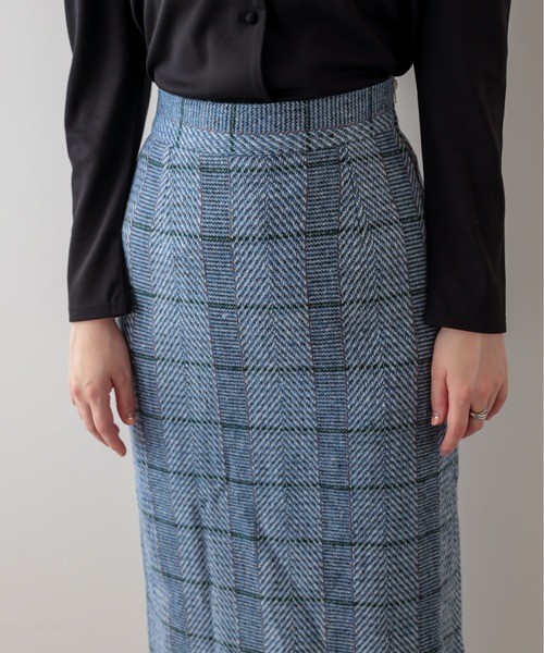 natural couture（ナチュラルクチュール）の「裾フリンジチェックナロースカート（スカート・レディース・ベージュ/ブルー・FREE）」の13枚目の写真