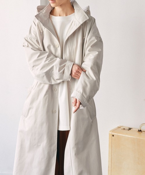 EMMA CLOTHES（エマクローズ）の「2WAY オーバーサイズ ウエストマークヨークデザイン スプリングロングコート/フーディー/スタンドカラー EMMA CLOTHES（トレンチコート・メンズ・ベージュ/アイボリー/ブルー・FREE）」の17枚目の写真