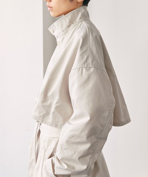EMMA CLOTHES（エマクローズ）の「2WAY オーバーサイズ ウエストマークヨークデザイン スプリングロングコート/フーディー/スタンドカラー EMMA CLOTHES（トレンチコート・メンズ・ベージュ/アイボリー/ブルー・FREE）」の20枚目の写真