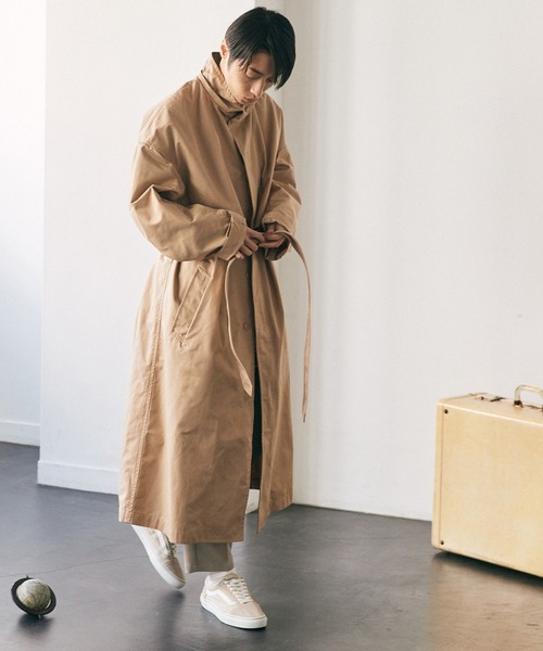 EMMA CLOTHES（エマクローズ）の「2WAY オーバーサイズ ウエストマークヨークデザイン スプリングロングコート/フーディー/スタンドカラー EMMA CLOTHES（トレンチコート・メンズ・ベージュ/アイボリー/ブルー・FREE）」の12枚目の写真