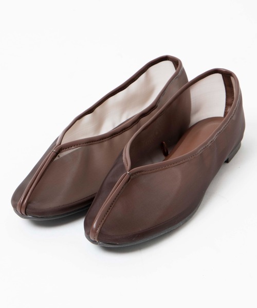 WEGO(ウィゴー)の「WEGO/シアーチャイナシューズ(パンプス・レディース・ブラック/ベージュ/ブラウン・MEDIUM/LARGE)」の7枚目の写真