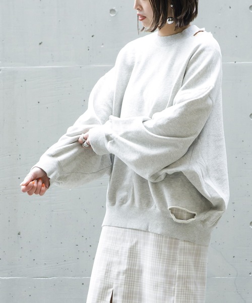 AS KNOW AS PINKY(アズノゥアズピンキー)の「ぱっくりウォッシュ裏毛プルオーバー(スウェット・レディース・ライトピンク/杢グレー/アイボリー/ブラック・FREE)」の3枚目の写真