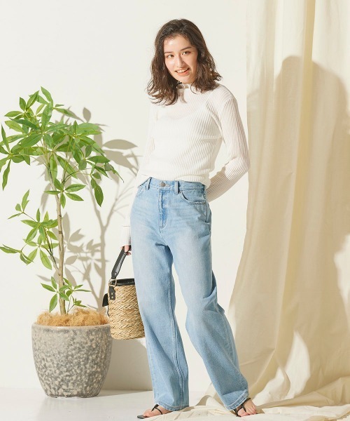 Willful by lipstar（ウィルフル バイ リップスター）の「【WEB別注】【Willful by lipstar】【セット商品】12Ｇシアーニットボトルネックキャミセット（ニット/セーター・レディース・ブラック/ベージュ/オフホワイト/グリーン・M）」の9枚目の写真