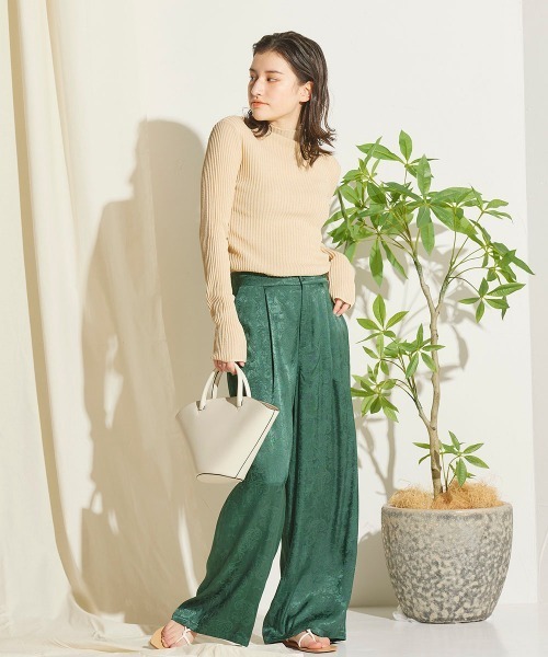 Willful by lipstar（ウィルフル バイ リップスター）の「【WEB別注】【Willful by lipstar】【セット商品】12Ｇシアーニットボトルネックキャミセット（ニット/セーター・レディース・ブラック/ベージュ/オフホワイト/グリーン・M）」の16枚目の写真