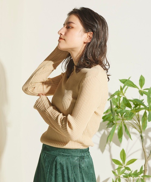 Willful by lipstar（ウィルフル バイ リップスター）の「【WEB別注】【Willful by lipstar】【セット商品】12Ｇシアーニットボトルネックキャミセット（ニット/セーター・レディース・ブラック/ベージュ/オフホワイト/グリーン・M）」の20枚目の写真