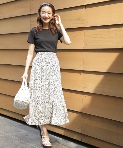 N.（N. Natural Beauty Basic）（エヌエヌナチュラルビューティーベーシック）の「レザーワイドカチューシャ（ヘアゴム・レディース・ブラック/ベージュ・ﾌﾘ-）」の10枚目の写真