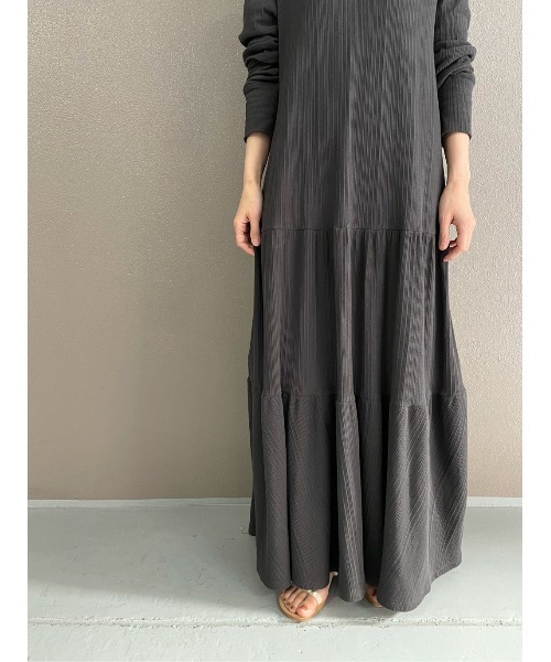 BEARDSLEY（ビアズリー）の「ツイストテレコワンピース（ワンピース・レディース・グレー/アイボリー・FREE）」の6枚目の写真