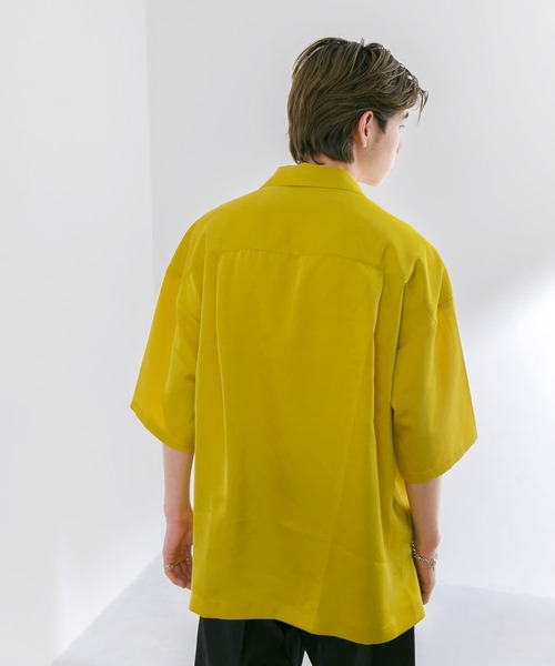 URBAN RESEARCH(アーバンリサーチ)の「URBAN RESEARCH iD サテンオープンカラーシャツ(シャツ/ブラウス・メンズ・イエロー/ブルー系その他/バーガンディー・MEDIUM/LARGE)」の6枚目の写真