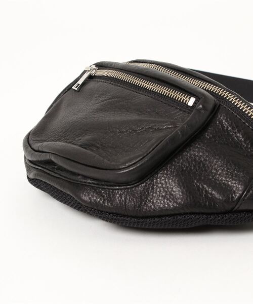 PUBLIC TOKYO(パブリックトウキョウ)の「レザーウエストポーチ(ボディバッグ/ウエストポーチ・メンズ・ブラック・FREE)」の2枚目の写真
