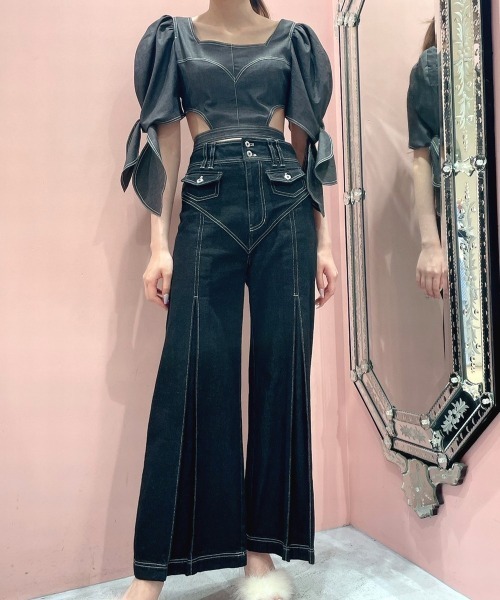 lilLilly（リルリリー）の「ボリュームデニムトップス（シャツ/ブラウス・レディース・ブラック/インディゴブルー/ブルー・FREE）」の9枚目の写真