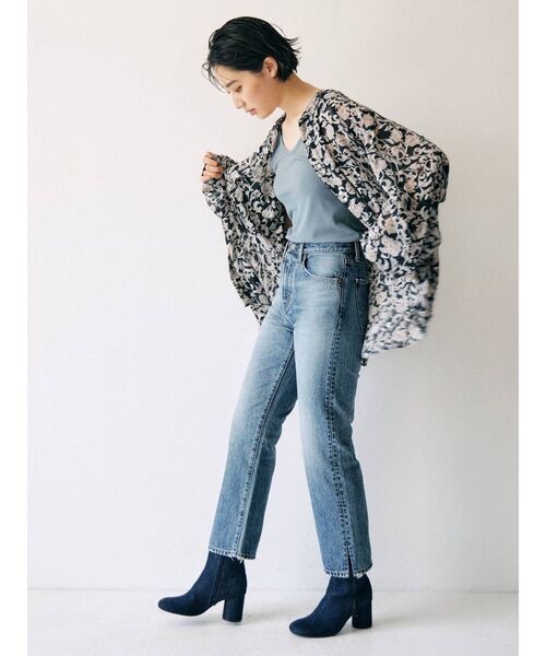 Ungrid（アングリッド）の「シアーフラワーノーカラーシャツ（シャツ/ブラウス・レディース・ブラック/アイボリー・FREE）」の5枚目の写真