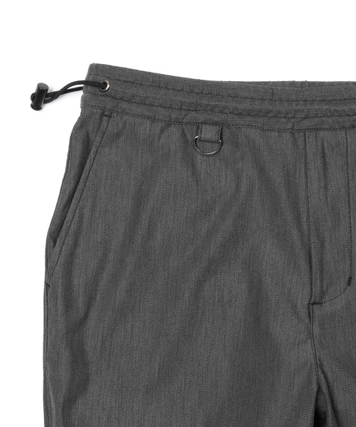 The DUFFER of ST.GEORGE(ザダファーオブセントジョージ)の「『WONDER SHAPE』Heritage:360°全方向高伸縮 『ワンダーシェイプ』 抗菌・消臭機能 クロップドパンツ(その他パンツ・メンズ・チャコールグレー/ブラック・SMALL/MEDIUM/LARGE/X-LARGE)」の14枚目の写真