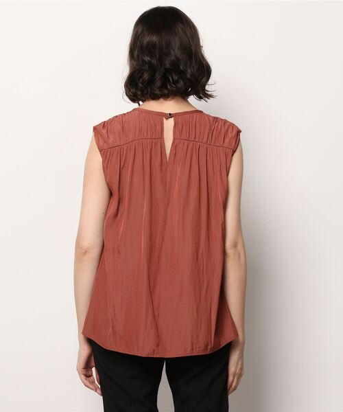 割繊ギャザーブラウスノースリーブ