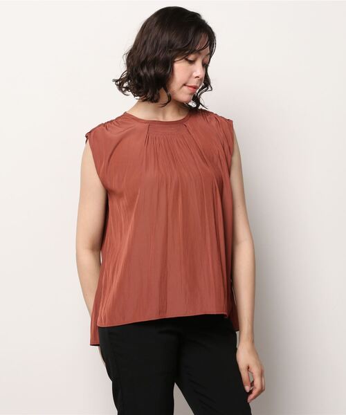 割繊ギャザーブラウスノースリーブ