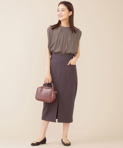 割繊ギャザーブラウスノースリーブ