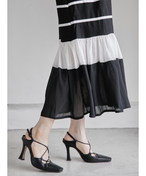 amel(エイメル)の「クロスデザインヒール(パンプス・レディース・ブラック・23.5cm/24.5cm/23.0cm/24.0cm/25.0cm)」の6枚目の写真