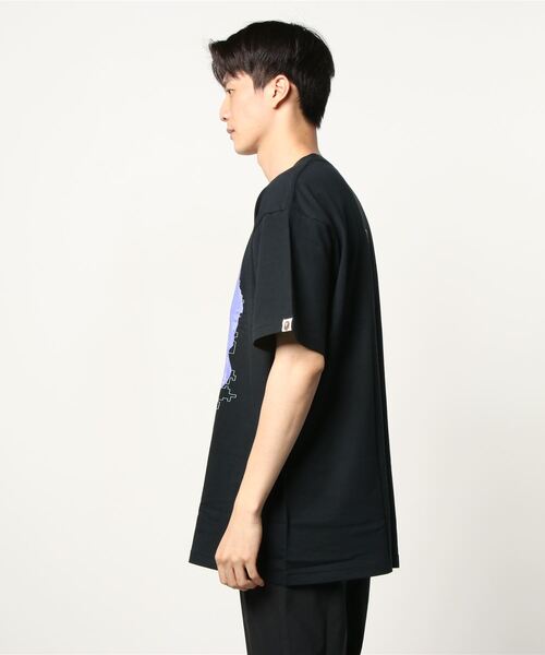 A BATHING APE(アベイシングエイプ)の「BIG APE HEAD DIGITAL MOSAIC TEE M(Tシャツ/カットソー・メンズ・ホワイト/ブラック・XX-LARGE/XXX-LARGE/LARGE/SMALL/X-LARGE/MEDIUM)」の7枚目の写真