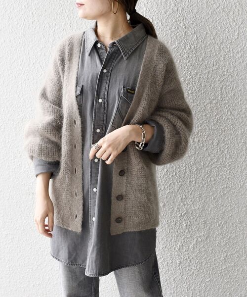 SHIPS（シップス）の「キッドモヘヤVネックカーディガン◇（カーディガン/ボレロ・レディース・ベージュ/ブルー/キャメル・ONE SIZE）」の3枚目の写真