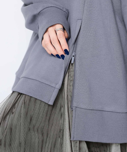 osharewalker（オシャレウォーカー）の「【廃盤】『裾ファスナーデザインスウェット』（スウェット・レディース・パープル/グレイッシュブルー/ブラック/グレイッシュベージュ/アイボリー・FREE）」の16枚目の写真