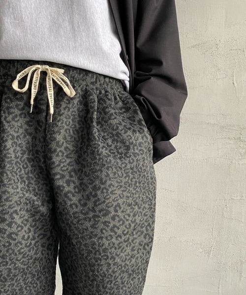 UNIVERSAL OVERALL（ユニバーサルオーバーオール）の「[UNIVERSAL OVERALL/ユニバーサルオーバーオール] 別注シェフパンツ（その他パンツ・メンズ・ブラック/レオパード・S/M/L）」の19枚目の写真