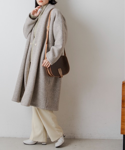 ANGIE（アンジー）の「ボンディングショールカラーガウンコート（ノーカラーコート・レディース・ベージュ/ブラウン/マスタード/スミクロ・FREE）」の3枚目の写真