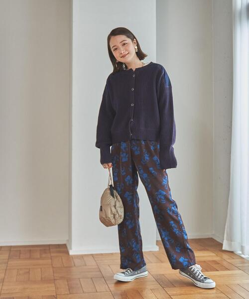 coen(コーエン)の「ストレートサテンプリントパンツ(その他パンツ・レディース・ダークブラウン/ダークグリーン・M/L)」の8枚目の写真