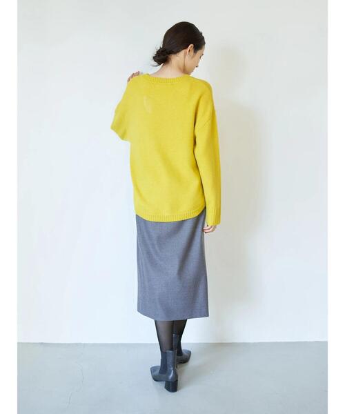 YECCA VECCA（イェッカヴェッカ）の「ラウンドヘムニット＊（ニット/セーター・レディース・アイボリー/パープル/イエロー/チャコールグレー・FREE）」の16枚目の写真