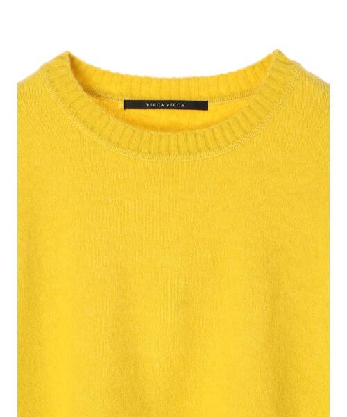 YECCA VECCA（イェッカヴェッカ）の「ラウンドヘムニット＊（ニット/セーター・レディース・アイボリー/パープル/イエロー/チャコールグレー・FREE）」の5枚目の写真