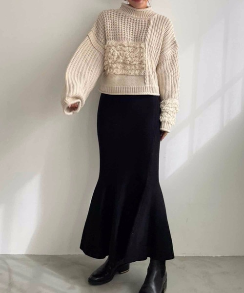 M y u(ミュー)の「マーメイドニットスカート(スカート・レディース・ブラック/アイボリー/グレイッシュベージュ・FREE)」の9枚目の写真