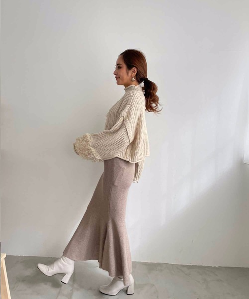 M y u(ミュー)の「マーメイドニットスカート(スカート・レディース・ブラック/アイボリー/グレイッシュベージュ・FREE)」の19枚目の写真