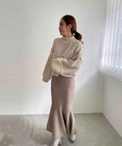 M y u(ミュー)の「マーメイドニットスカート(スカート・レディース・ブラック/アイボリー/グレイッシュベージュ・FREE)」の21枚目の写真