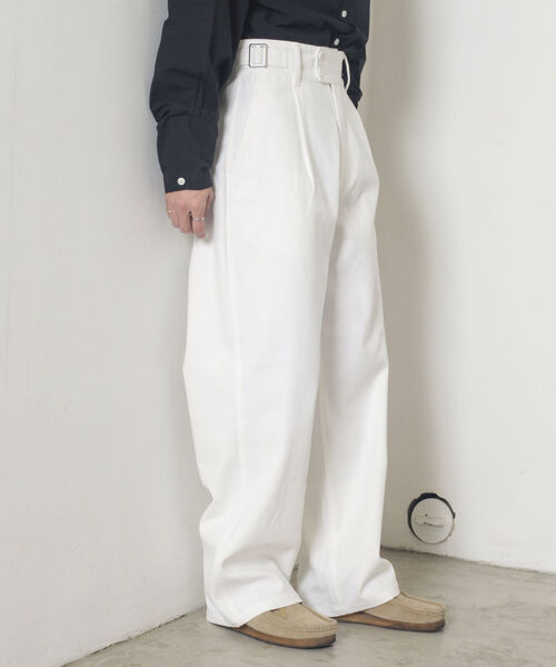 GLOSTER(グロスター)の「【GLOSTER/グロスター】ユーロミリタリー タックワイドパンツ(その他パンツ・メンズ・ホワイト/ネイビー・SMALL/MEDIUM/LARGE)」の4枚目の写真