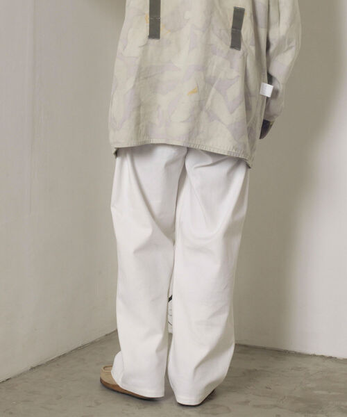 GLOSTER(グロスター)の「【GLOSTER/グロスター】ユーロミリタリー タックワイドパンツ(その他パンツ・メンズ・ホワイト/ネイビー・SMALL/MEDIUM/LARGE)」の15枚目の写真