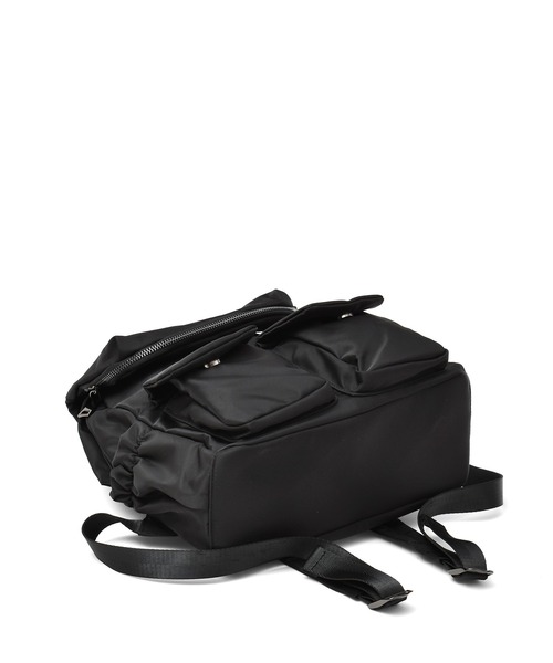 VitaFelice（ヴィータフェリーチェ）の「10ポケットナイロンリュックサック（バックパック/リュック・レディース・ブラック/ベージュ系その他/グレー/ドット/グレー系カモフラージュ・FREE）」の16枚目の写真